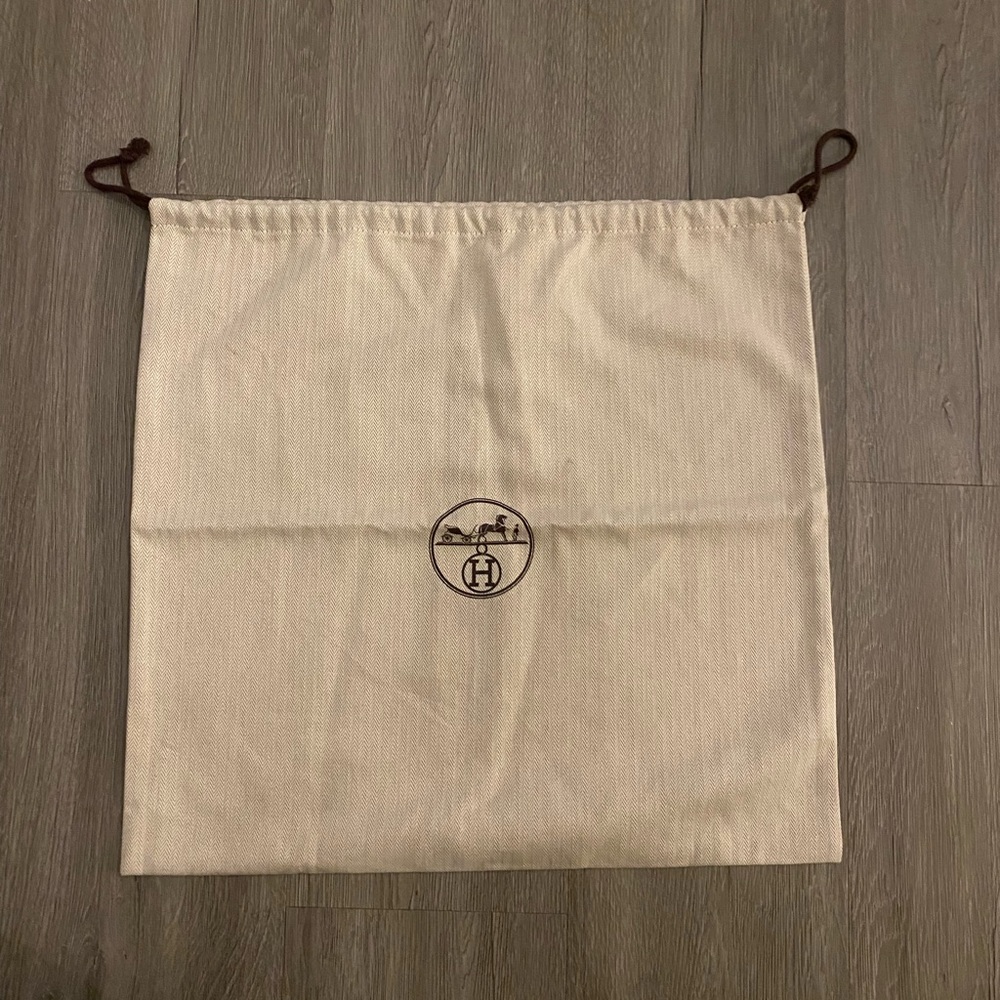 EUC Birkin 25 Dust Bag